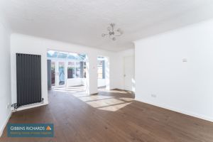 Sitting Room- click for photo gallery